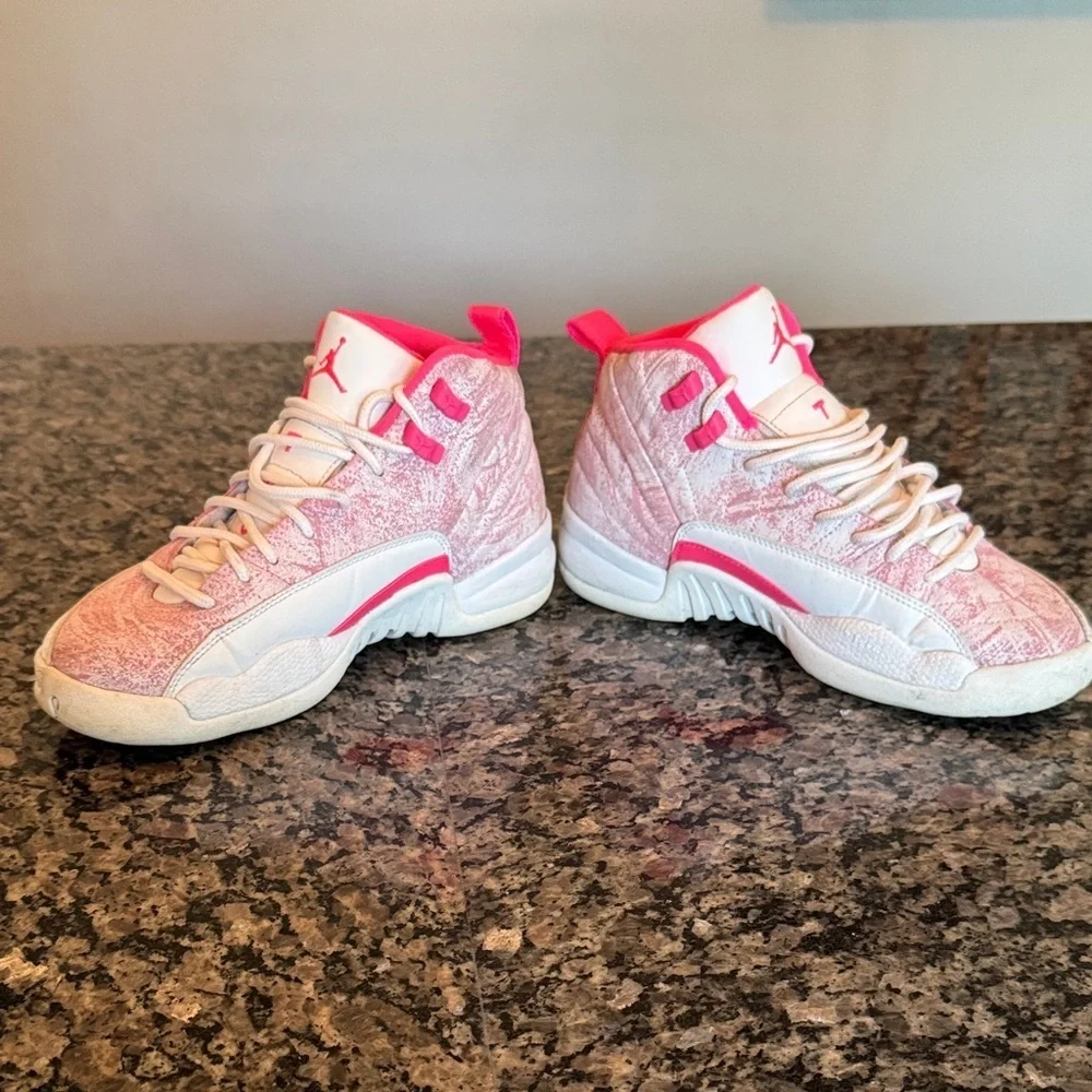 Jordan retro 12 Kids Sneakers in Pink and white 5Y or 7Womens